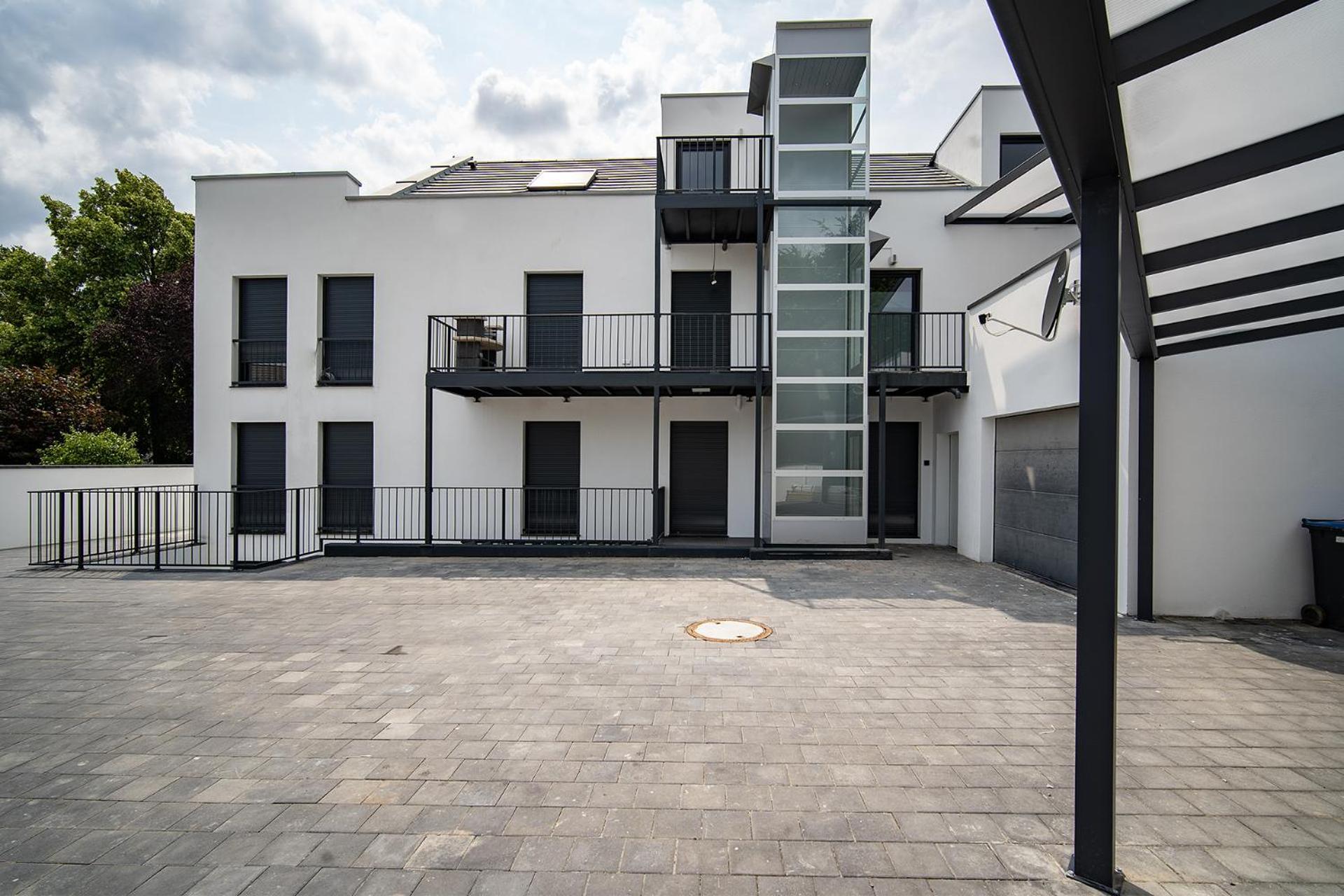 Blauer Stein Apartments Wh6 Pulheim Exterior foto